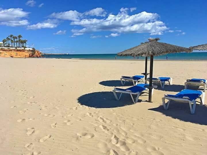 Carolinas Aptmt Orihuela Villacosta Εξωτερικό φωτογραφία